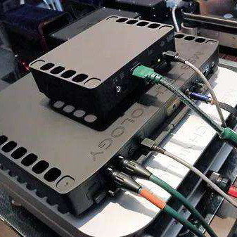 高清显示面板电磁干扰隔离