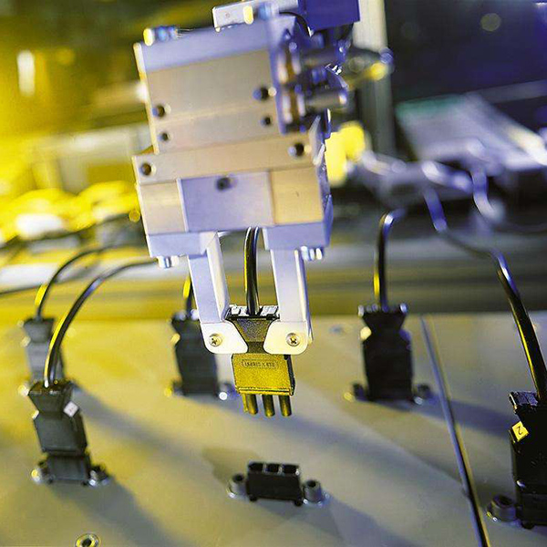 IC应用中的电磁屏蔽吸波材料