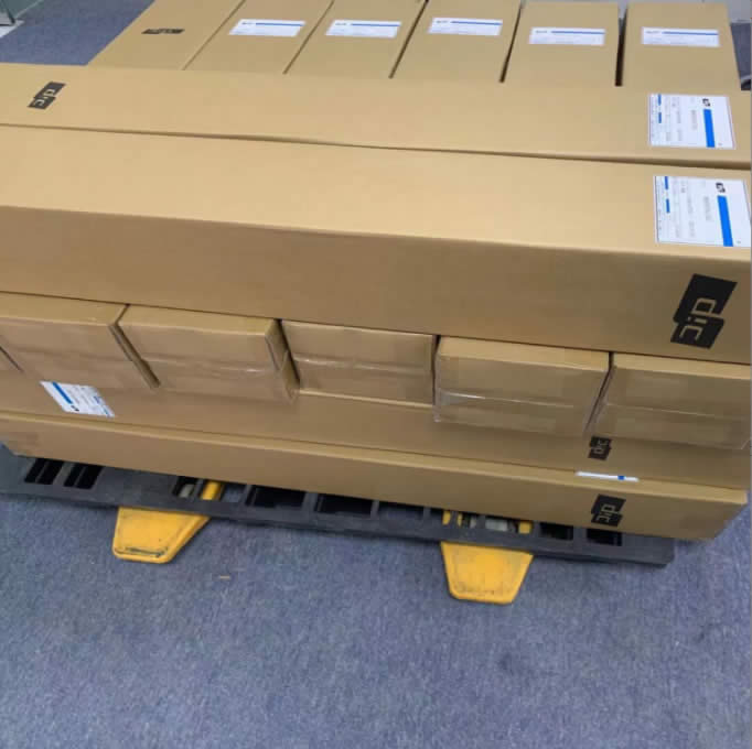 DIC8616V聚酯基材PET双面胶带超強接着高遮光超強接丙烯酸粘着剂PET